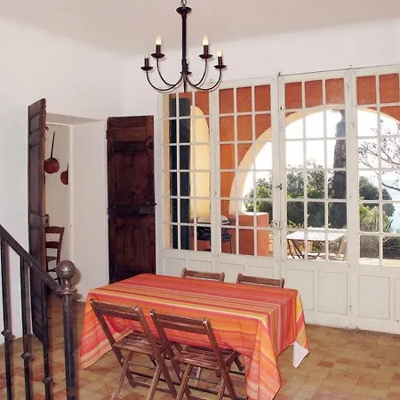 Miramar Sleeps 18 Wifi בית נופש Théoule-sur-Mer