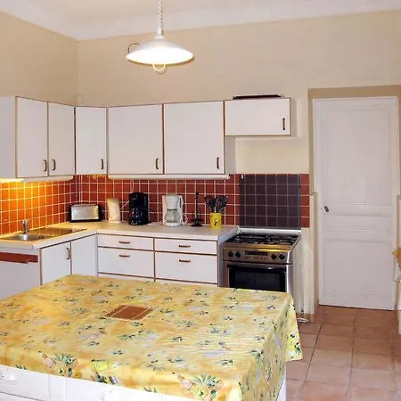 Tatil Evi Miramar Sleeps 18 Wifi