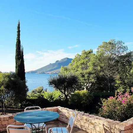 Miramar Sleeps 18 Wifi Semesterbostad Théoule-sur-Mer